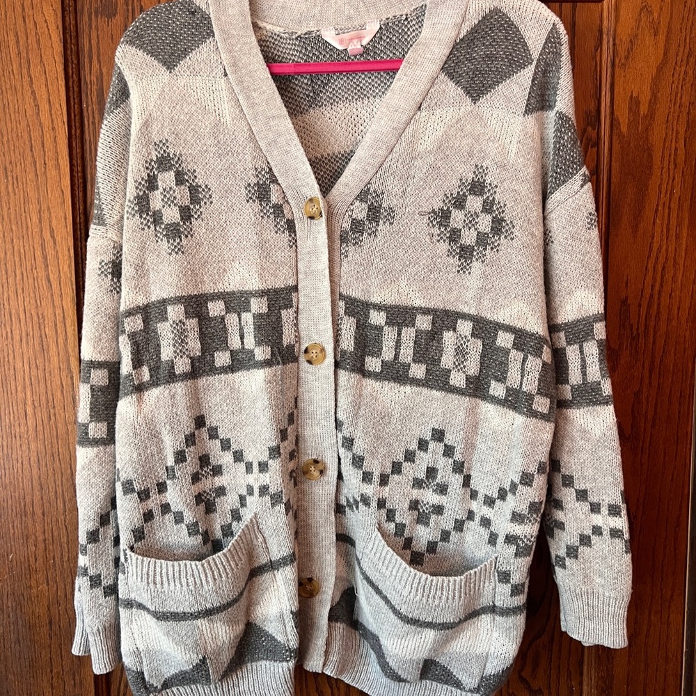 Gray Patterned Women's Cardigan
